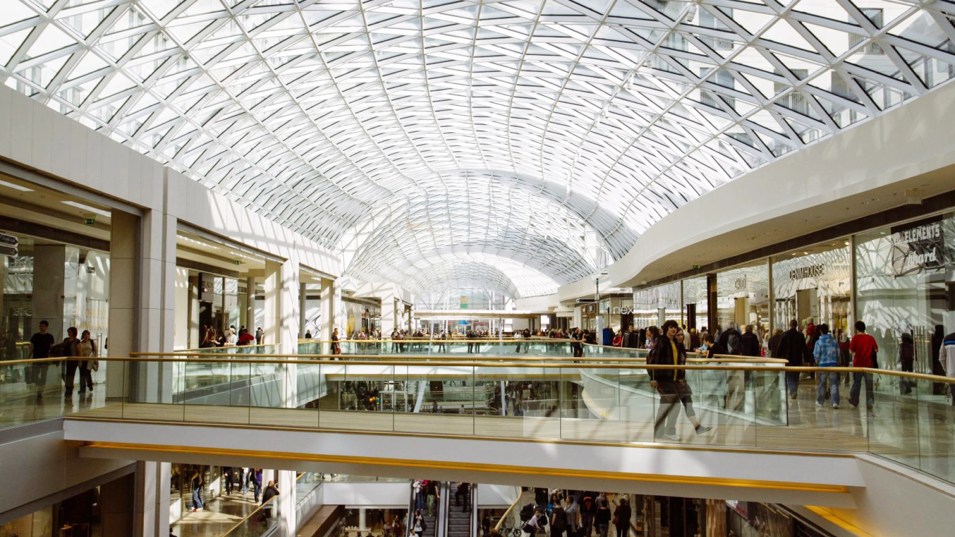 resources-report-retail-2023-main-banner