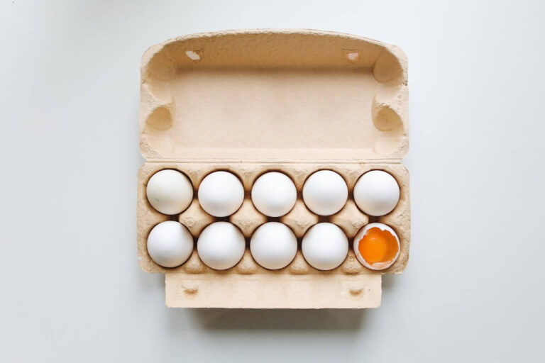 Dozen of eggs