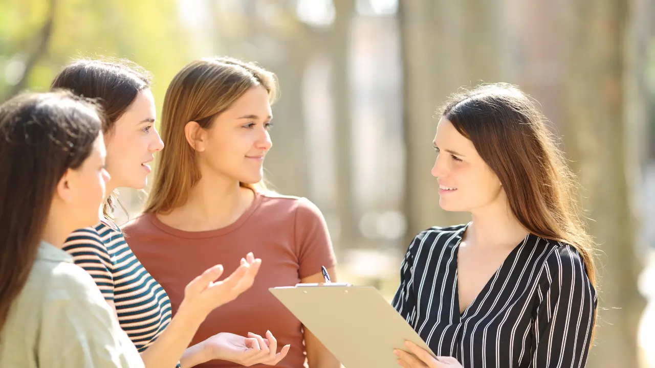 How to Build a VoC Program From Feedback to Action