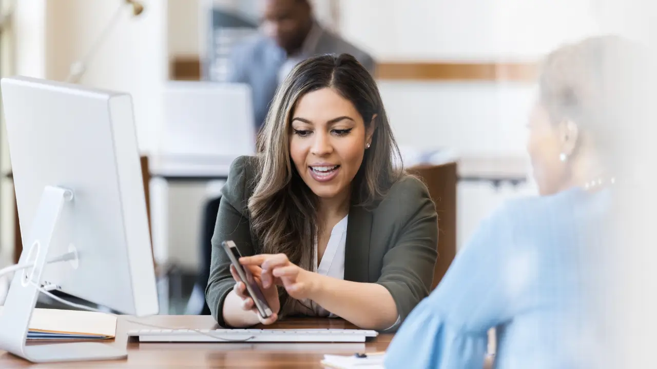 Customer Experience in Banking and Financial Services How to Manage and Improve CX Delivery