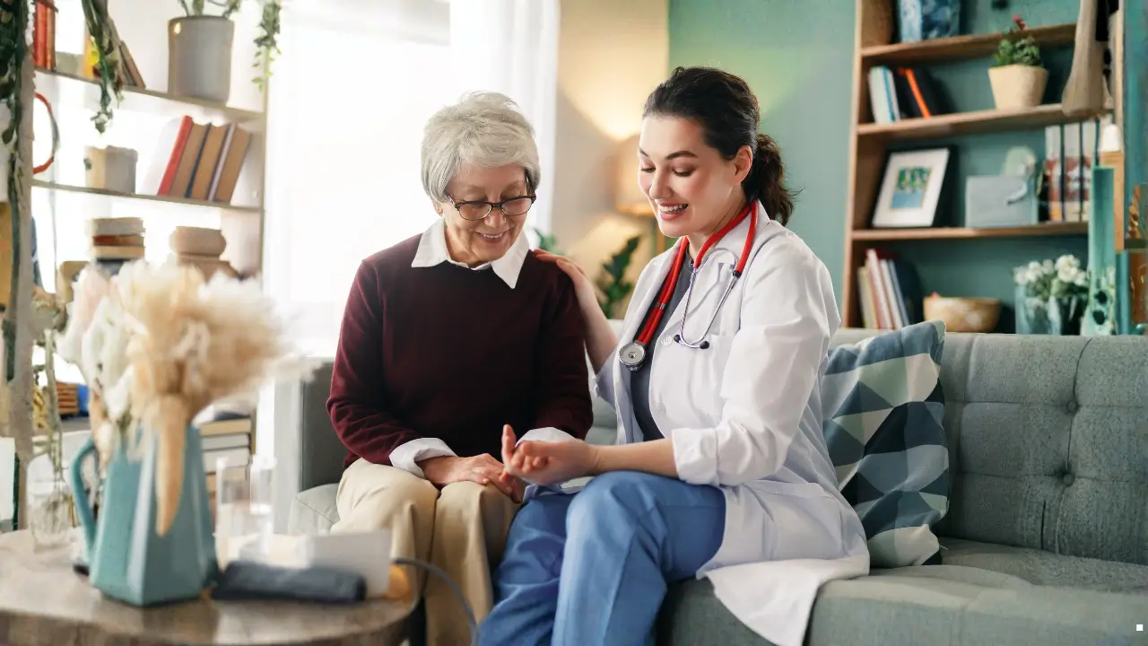 Customer Experience in Healthcare What It Is and How to Improve It