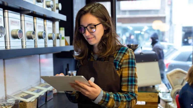 Using AI to Improve Retail Customer Experience