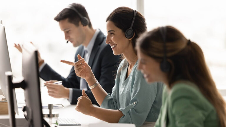 CX Platform vs Customer Experience Platform: What’s the Difference and What Should Buyers Evaluate?