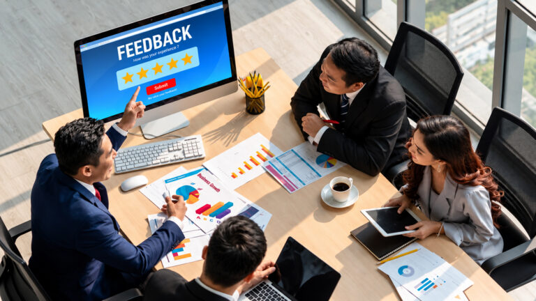 B2B Voice of the Customer: A Customer Intelligence Guide for CX Leaders