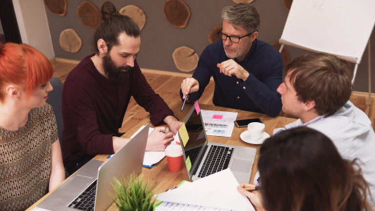 Voice of Customer Operating Model: How to Run VoC Across Teams
